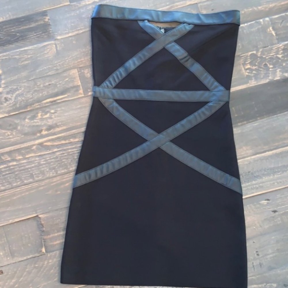 bebe Body Con Black Strapless Dress